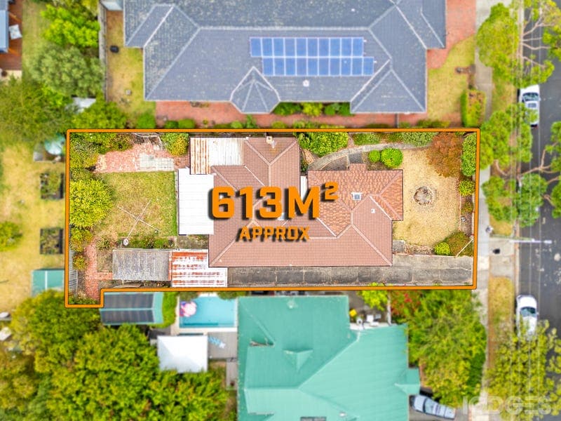 16 Stewart Avenue, Parkdale