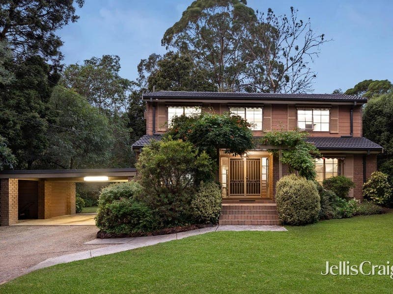 5 Naughton Grove, Blackburn