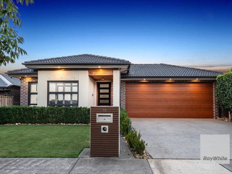 15 Pacific Boulevard, Taylors Hill