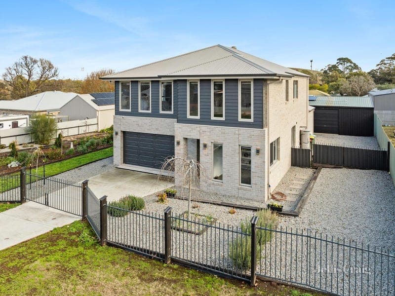 101 McKay Street, Learmonth