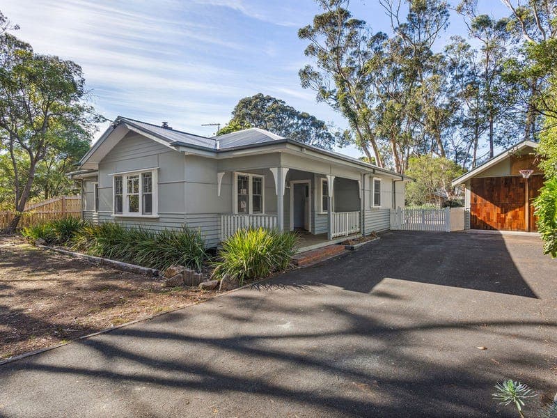 13 Garden Square, Somers