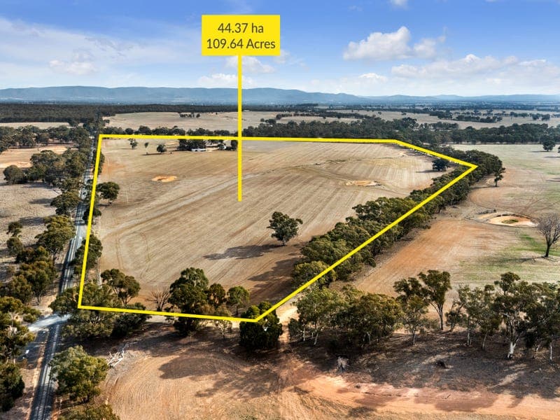 462 Sims Lane, Homebush