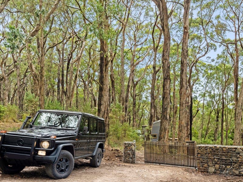 1 Pine Avenue, Red Hill South