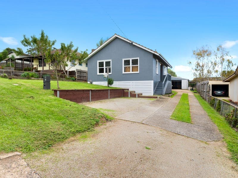 9 Bertram Street, Drouin