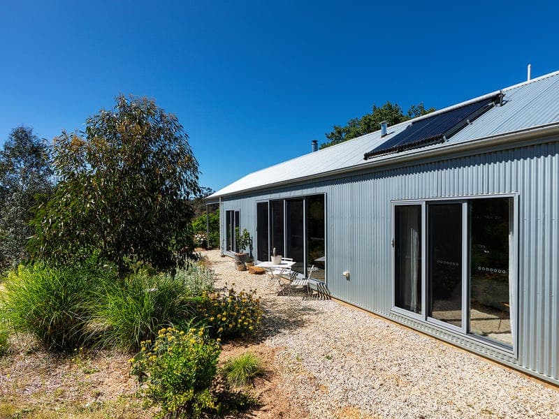 42 Yapeen School Lane, Yapeen