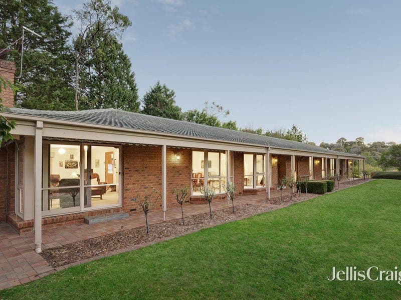 2 Talwong Court, Research