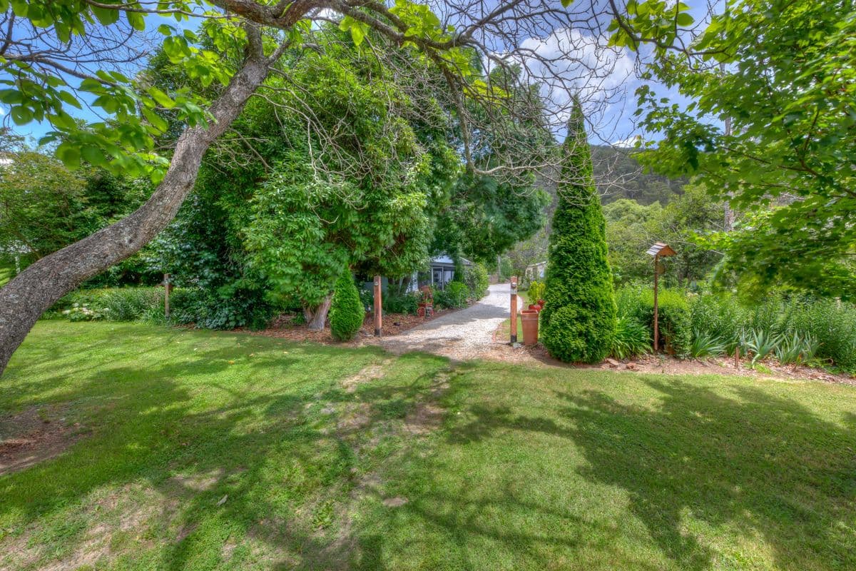 108 GREAT ALPINE ROAD