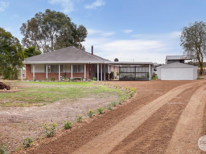 145 Derwent Jacks Road, Berringa