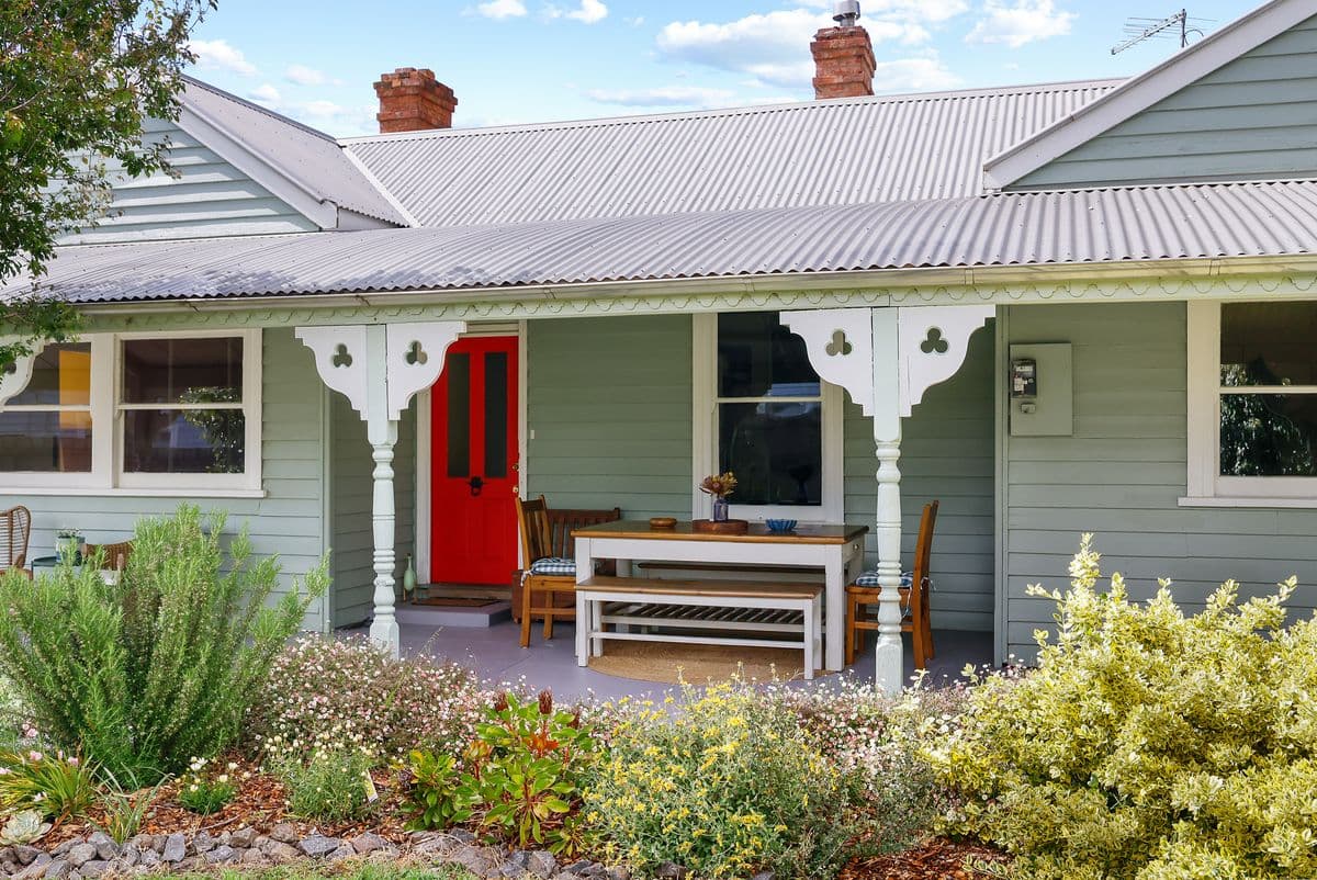14 Roger Street