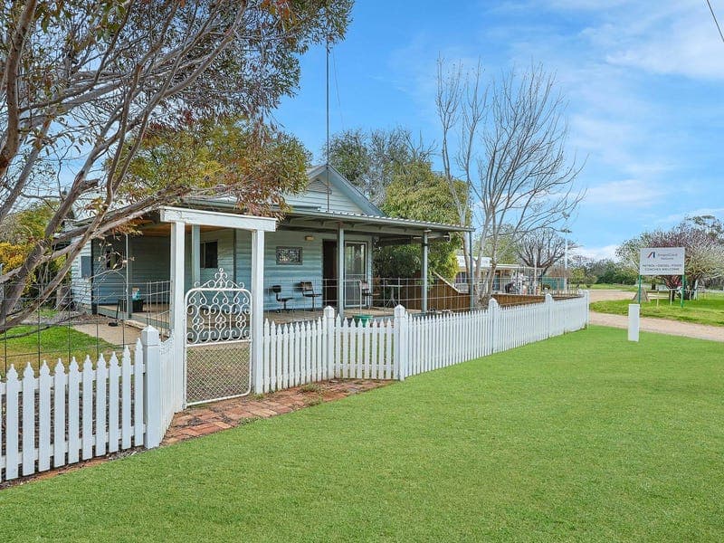 25 Murray Valley Highway