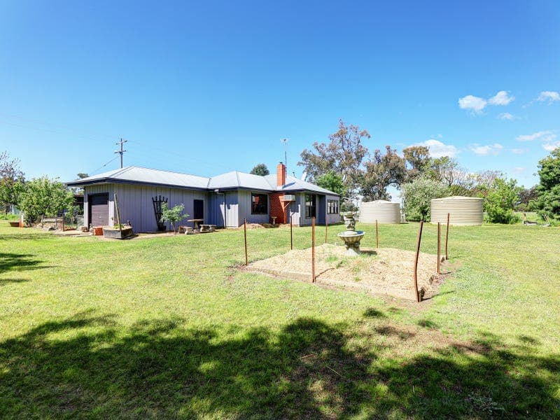 307 Banksdale Road, Greta