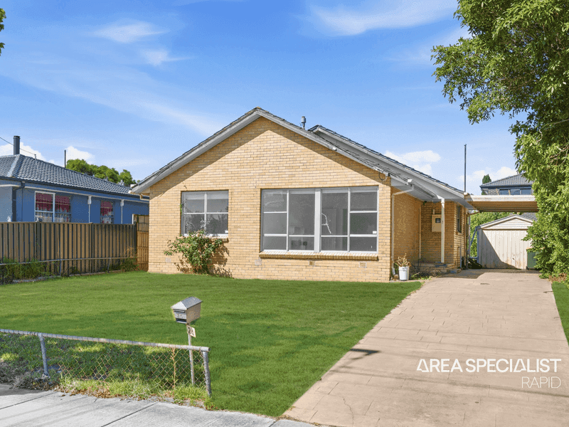 24 Liquidamber Street, Doveton