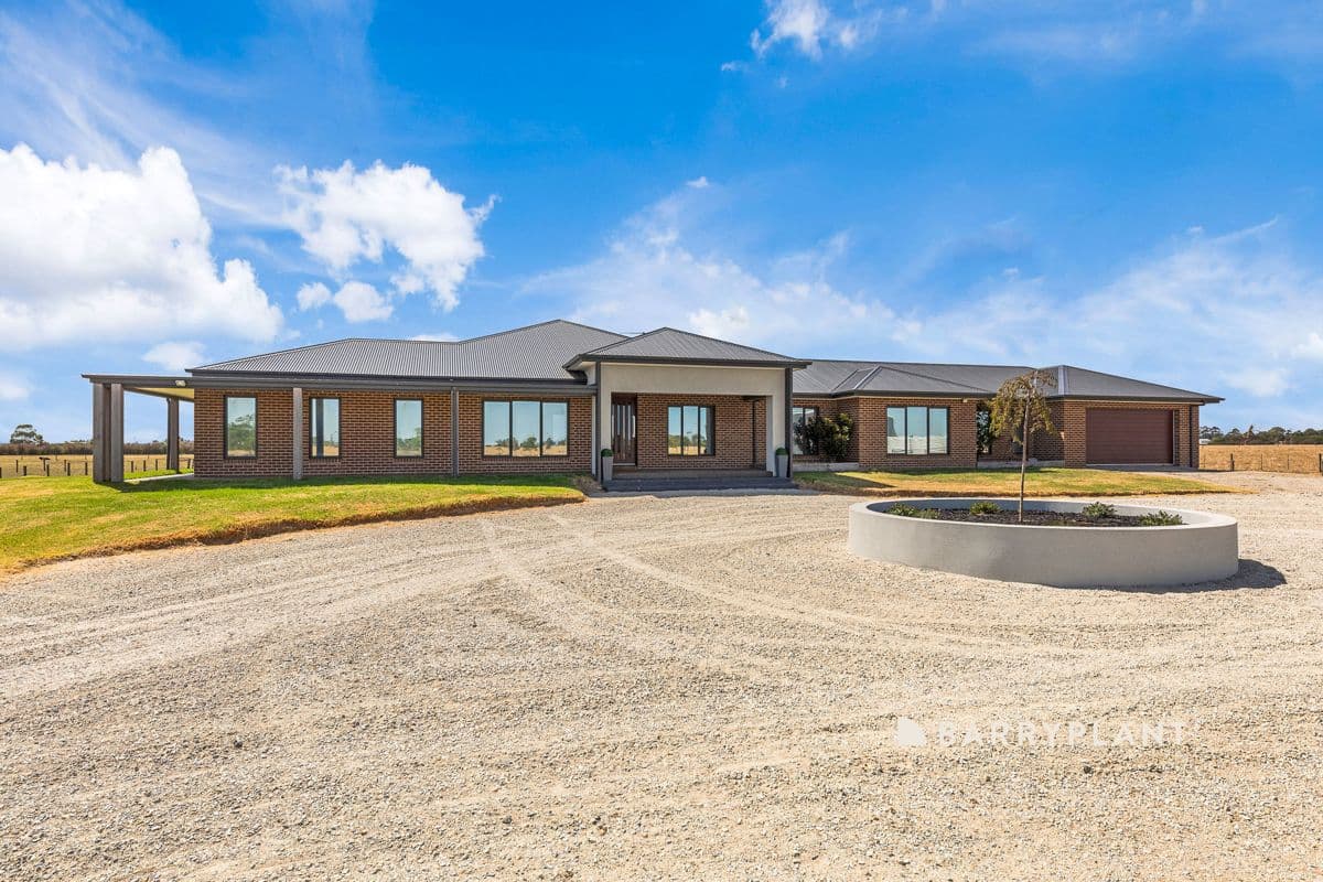 220 South Yannathan Road