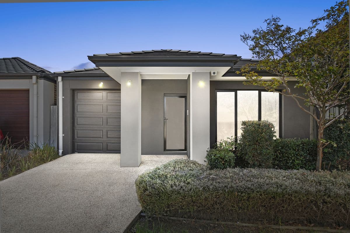 26 Williams Landing Boulevard