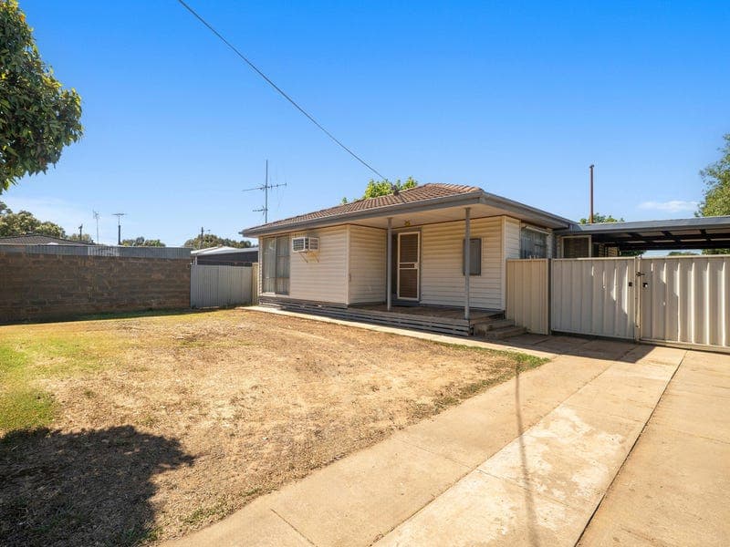 56 Hughes Street, Tatura