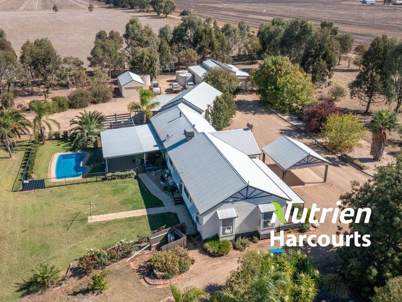 5 Chapel Road, Bundalong South