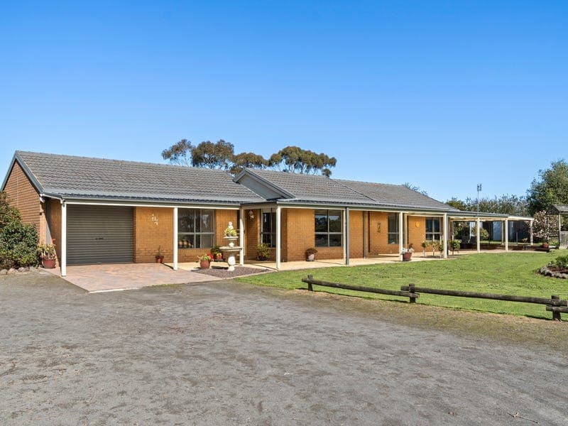 185 Bourkes Road, Irrewarra