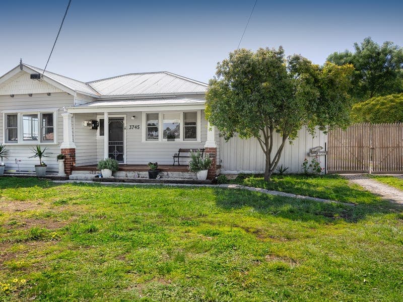 3745 Ballarto Road, Bayles