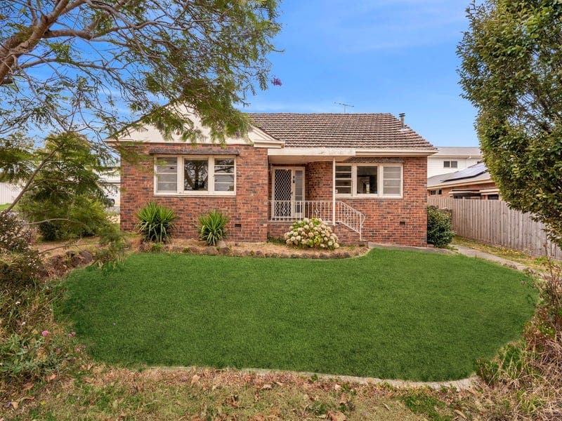 30 Wimmera Avenue, Manifold Heights