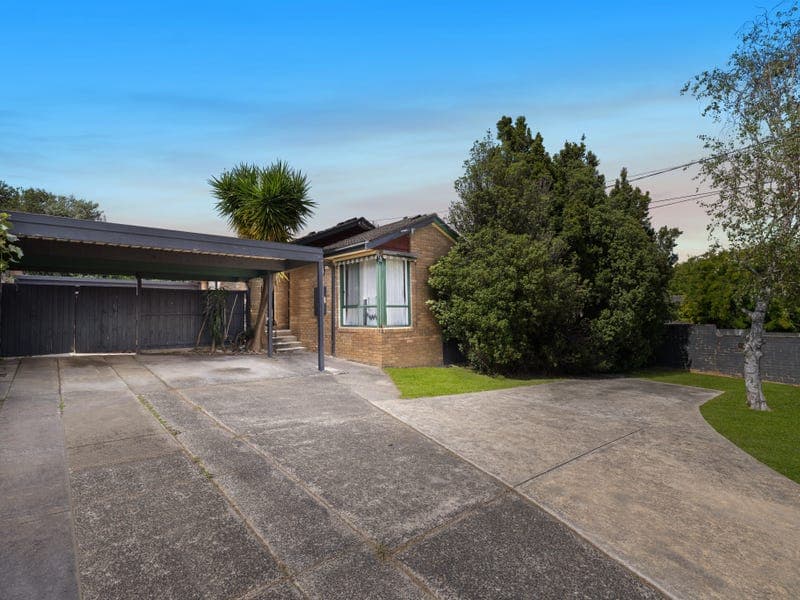 12 Greenglade Court, Bayswater