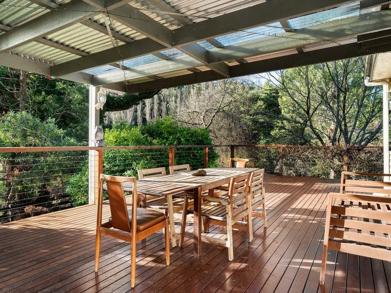 4692 Mansfield-Woods Point Road