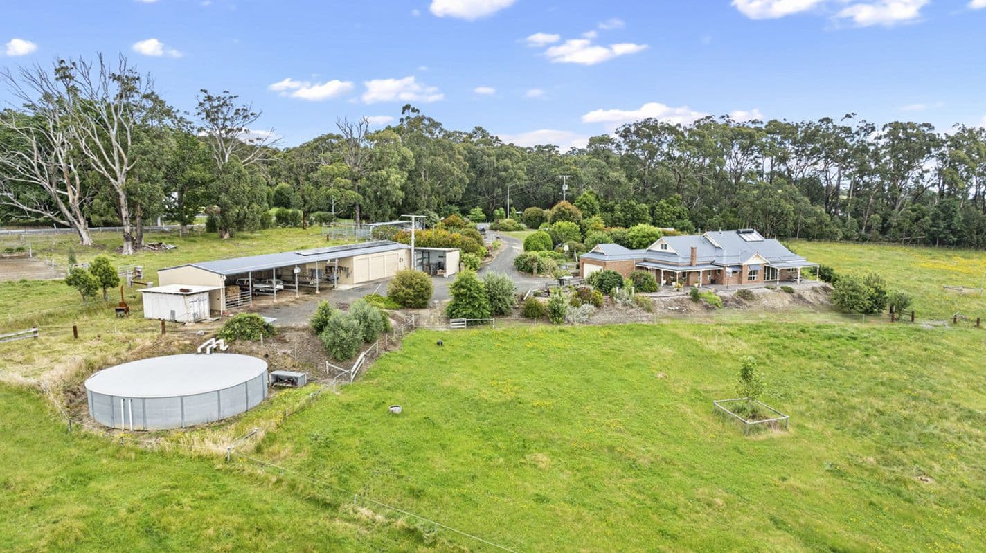 425 Old Callignee Road