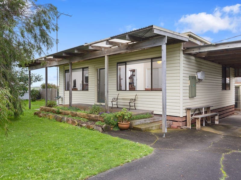 320 West Creek Road, West Creek