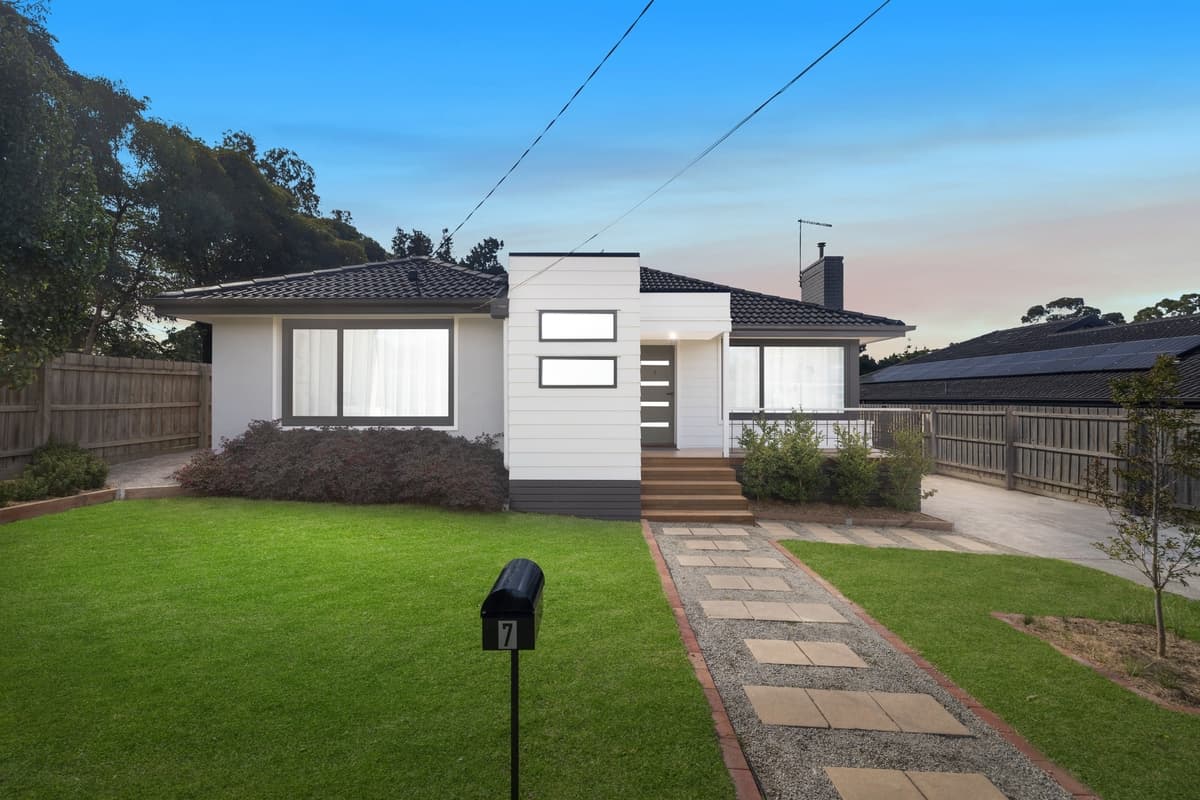 7 TIMBERTOP DRIVE
