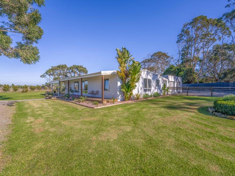 55 Atwells Road, Portland West