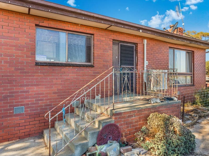 20 Mincha North Road, Mincha