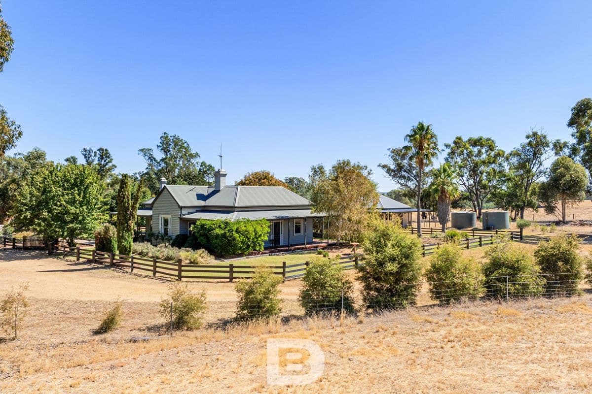 356 Baringhup-Eddington Road