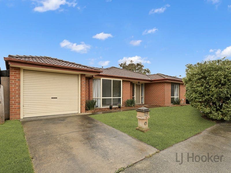 12 Snow Gum Drive, Kilsyth South