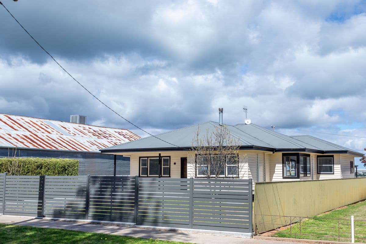 90 Commercial Street