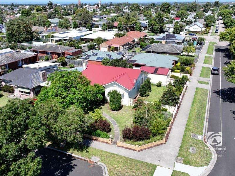 25 Pinnock Street, Bairnsdale