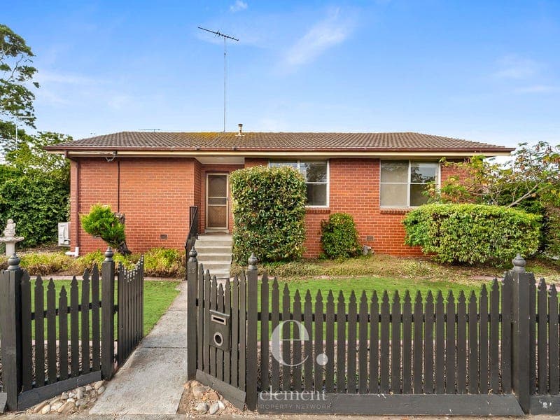 13 Hitchcock Street, Breakwater