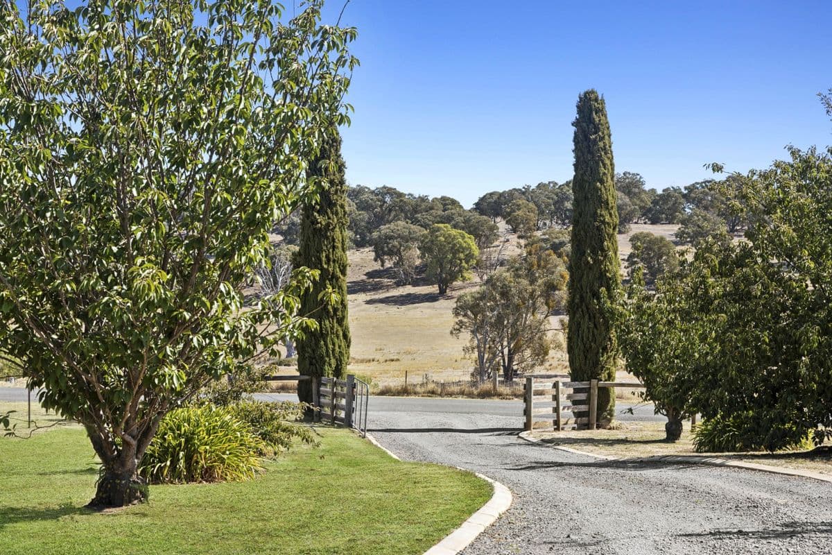 656 Hepburn-Newstead Road