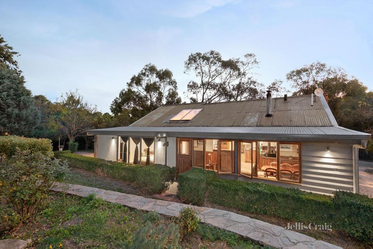 20 Salters Rush Road