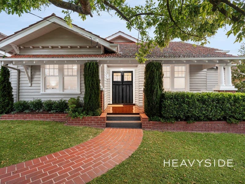 10 Callanish Road, Camberwell