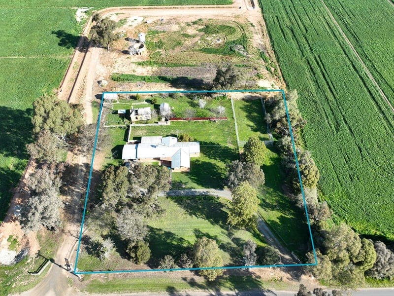 292 Reynoldsons Road