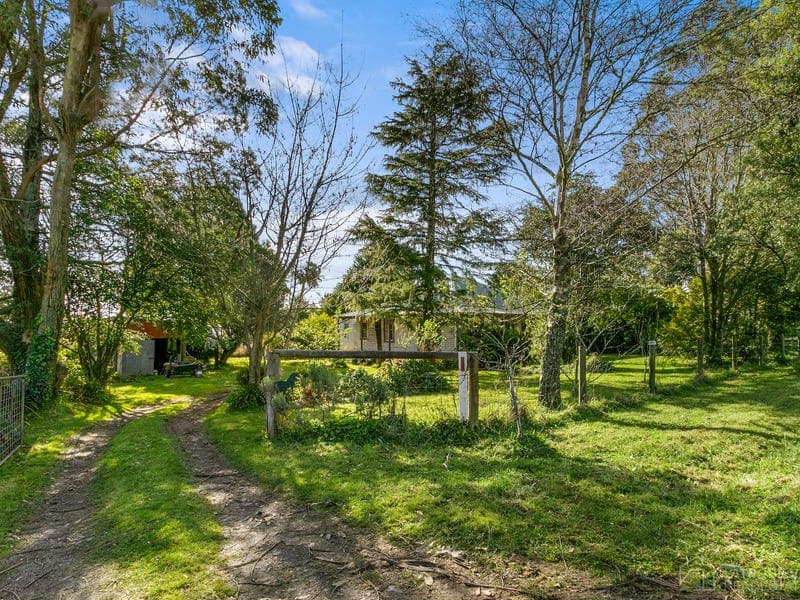 1308 Grand Ridge Road, Blackwarry
