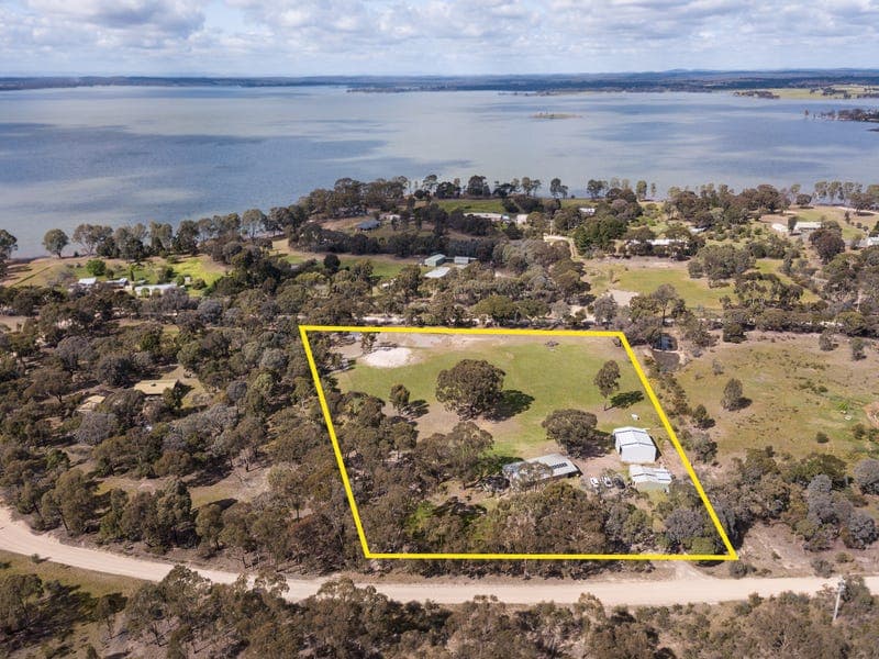 54 Waranga Drive