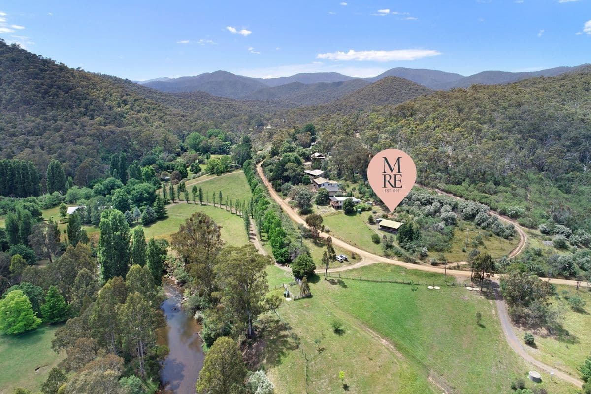 484 Howqua River Road