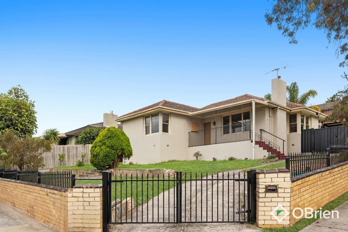 4 Bloom Street