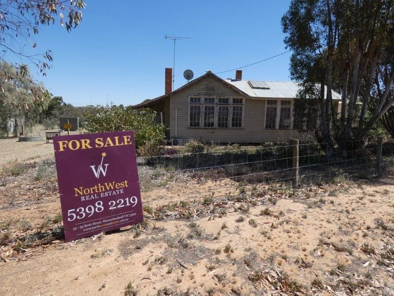 15 Main Street, Speed