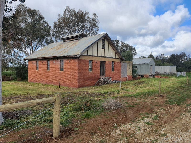 1581 Macorna-Pyramid Road, Macorna