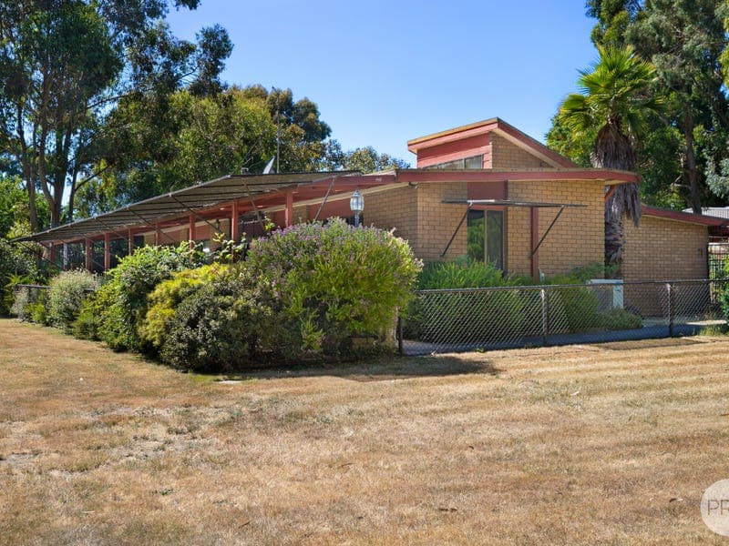 766 Midland Highway, Mount Rowan