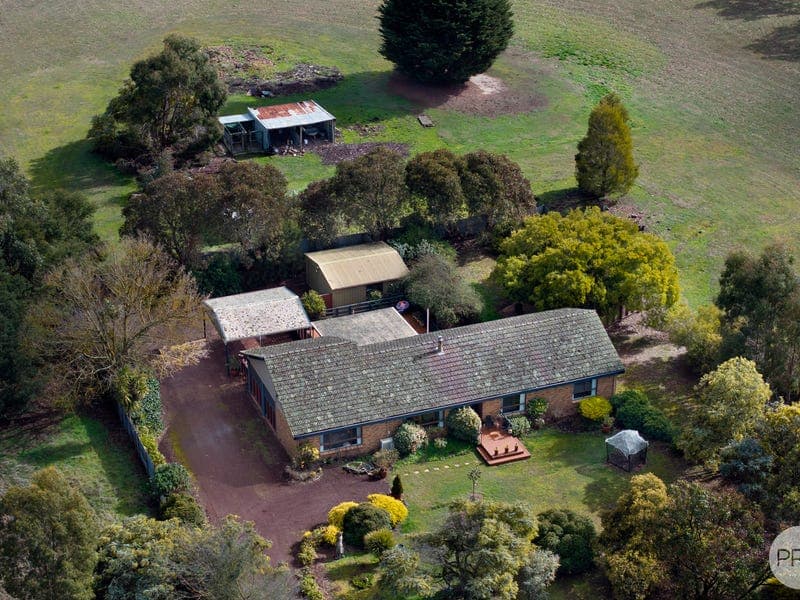 4585 Colac-Ballarat Road, Napoleons