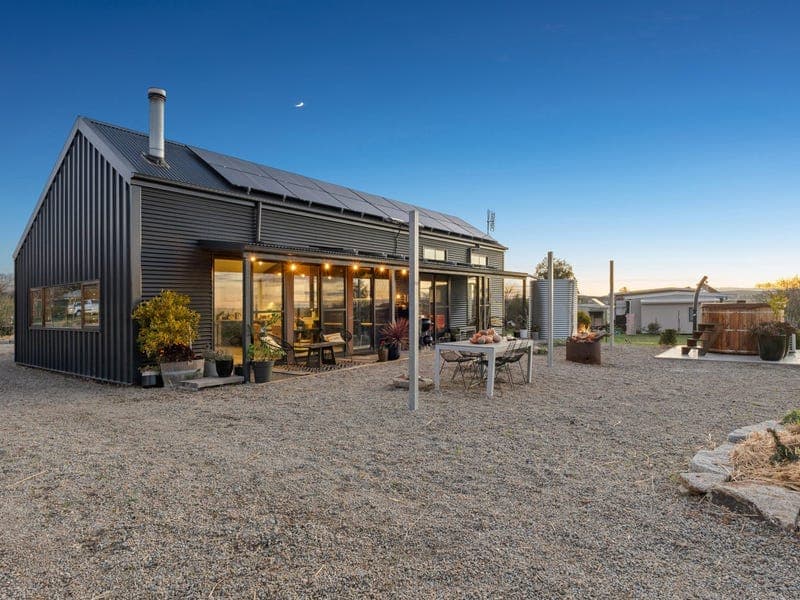 10 Young Street, Malmsbury