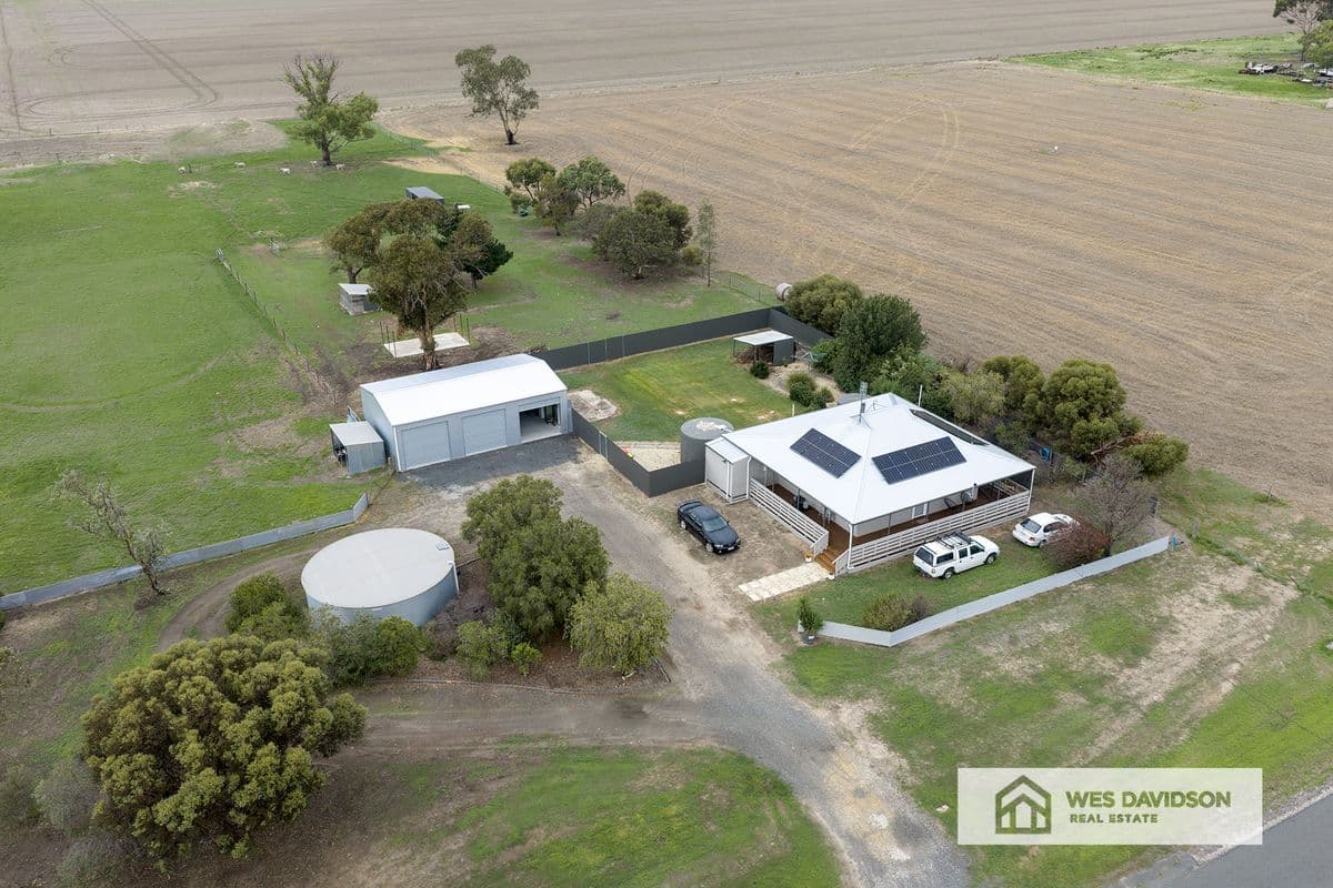 23 Butlers Road