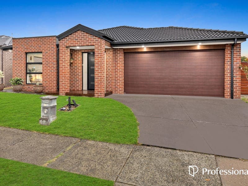 8 Merlin Drive